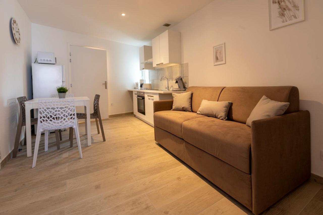 Loc Trotteur Le Fleur Des Champs F2 Cosy, Gare Sncf De Lourdes Appartement Buitenkant foto