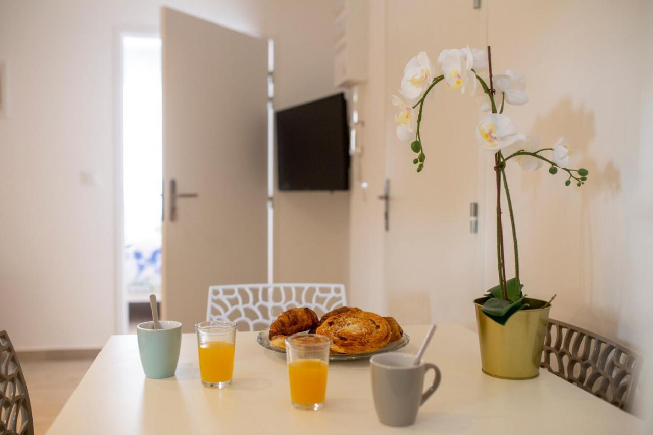 Loc Trotteur Le Fleur Des Champs F2 Cosy, Gare Sncf De Lourdes Appartement Buitenkant foto
